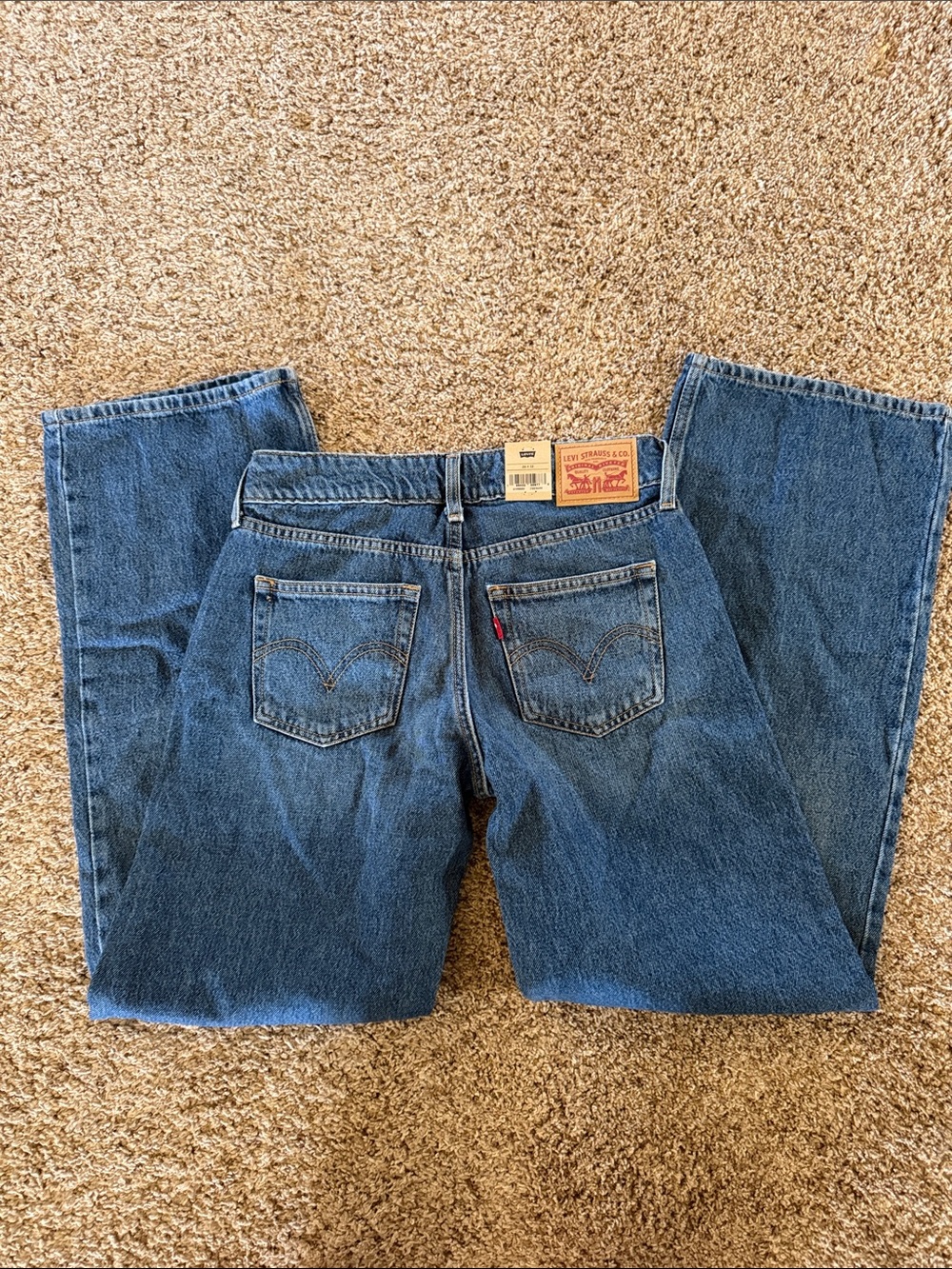 Levi’s Superlow Loose Jeans - Picture 6 of 7